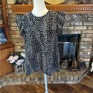 Pink Lily Black and White Blouse